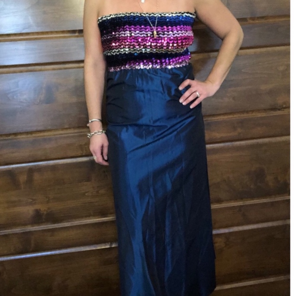 Vintage Empire Dress with a Sequin Strapless